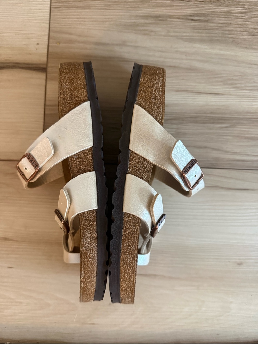 Like new Birkenstock Graceful Pearl white Mayari Sandals size 38 - Picture 3 of 6